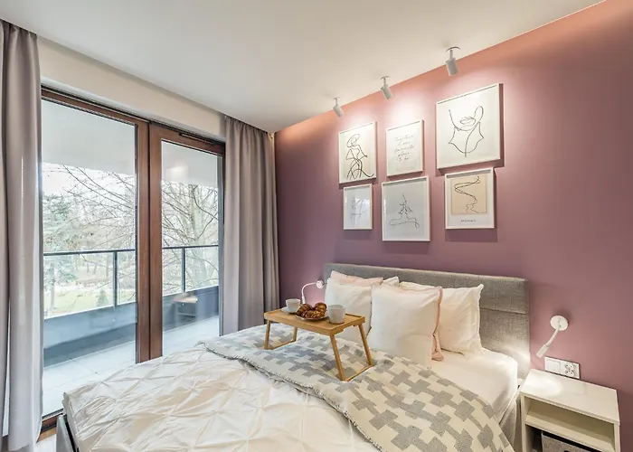 Business - 47m2, Balcony And Parking By Rentujemy Appartement