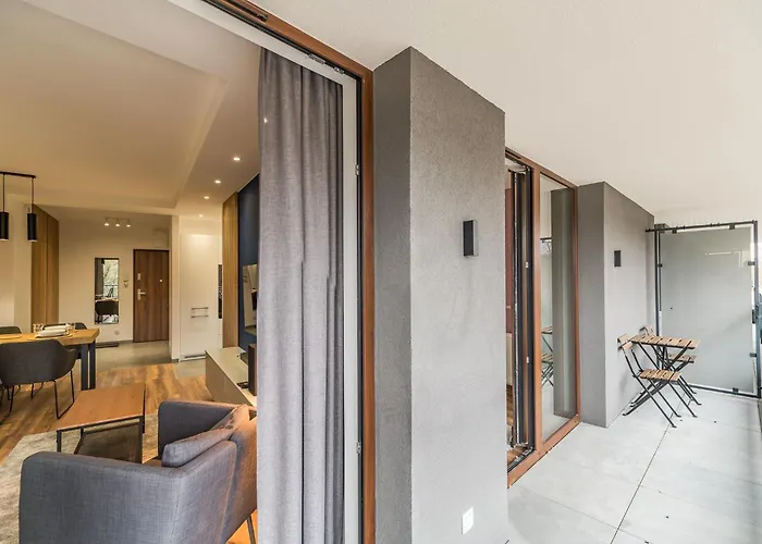 Business - 47m2, Balcony And Parking By Rentujemy קרקוב