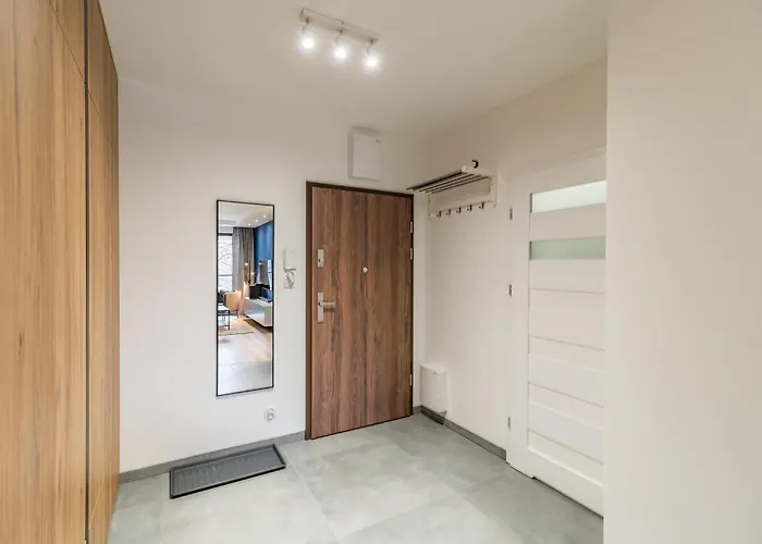 Business - 47m2, Balcony And Parking By Rentujemy